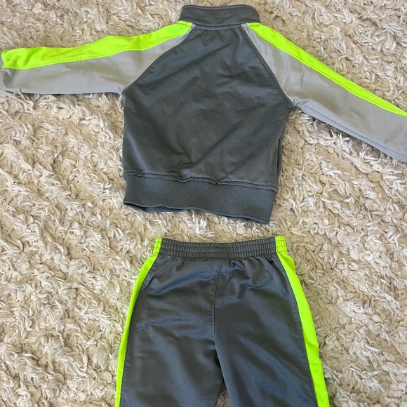 Vintage Puma tracksuit - 18m - Picture 1 of 3